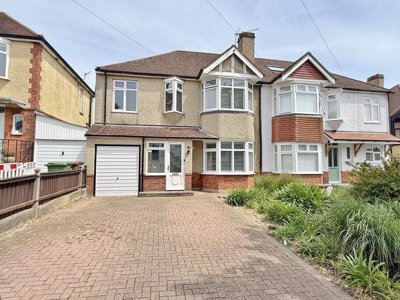 Property on Merthyr Avenue, PO6 2AS