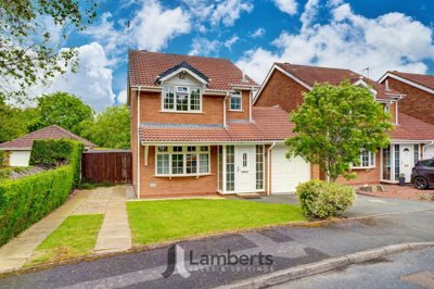 Property on Lineholt Close, B98 7YT
