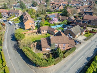 Property on Kelfield Road, YO19 6PG