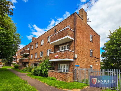Property on Myrtle Road, N13 5QU