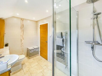 Property on Orchard Terrace, S75 4HN