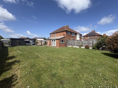 Property on Linden Close, TA6 5BU
