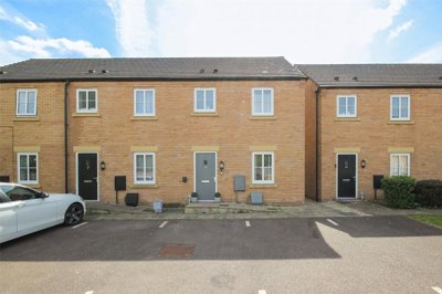 Property on Turnpike Gardens, MK42 0AJ