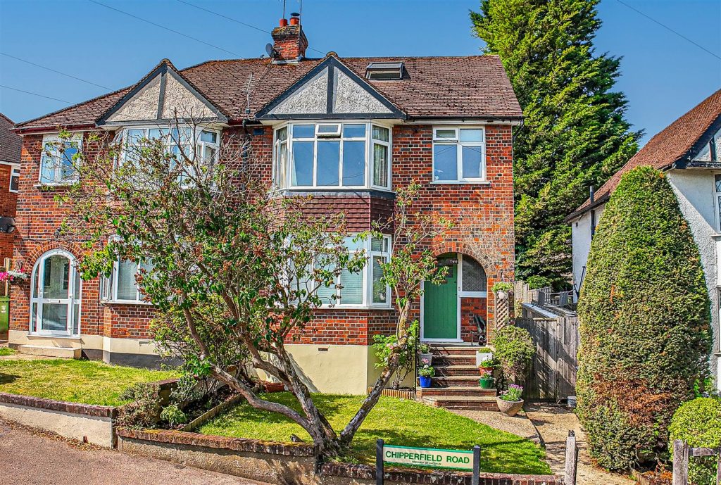 Property main image