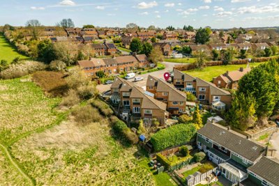 Property on Northfield Road, AL5 5JJ