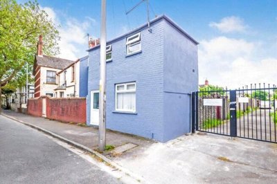 Property on Courtenay Road, CF24 2JP