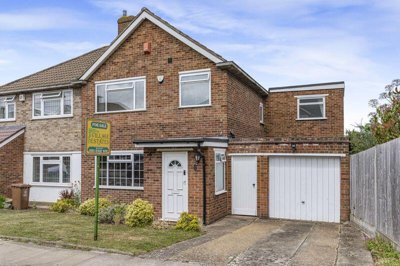 Property on Tyron Way, DA14 6AY