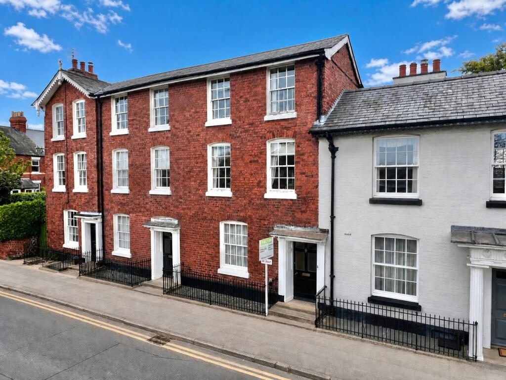 Terraced House