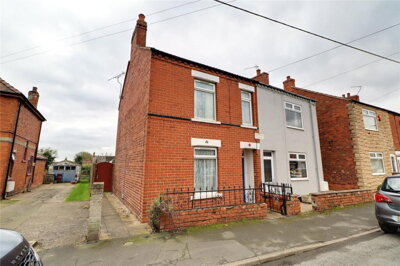 Property on Cemetery Road, DN15 9UQ