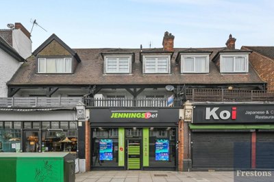 Property on The Broadway, NW7 3DA