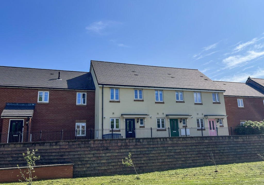 Terraced House