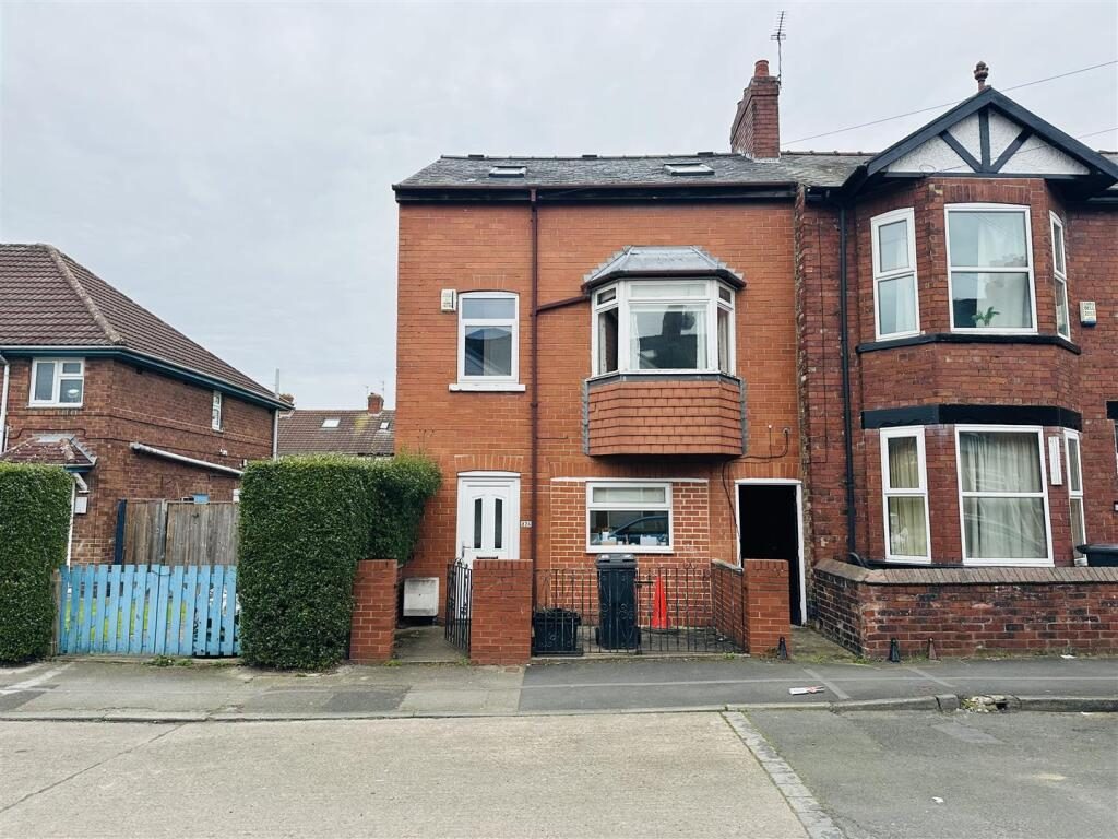 Terraced House