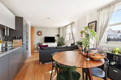 Property on St Peter'S Square, W6 9AW