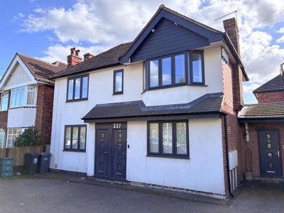 Property on Westdale Lane West, NG3 6EW