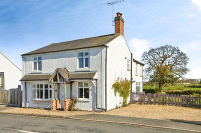 Property on Hopley Road, DE13 9PZ