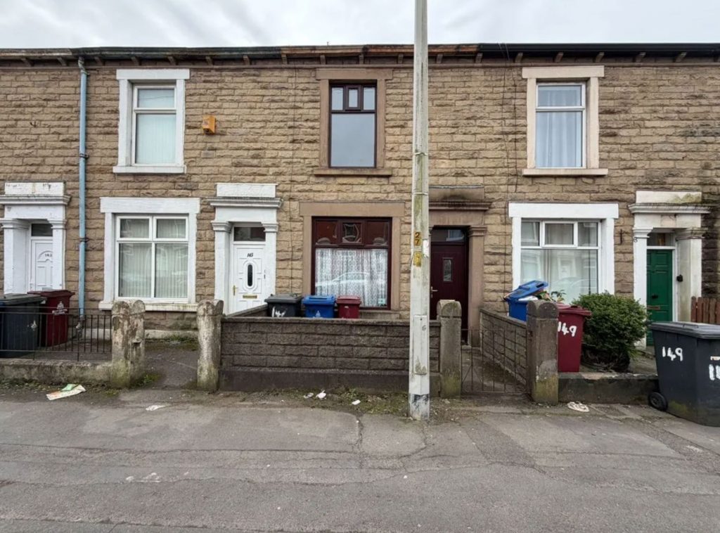Terraced House