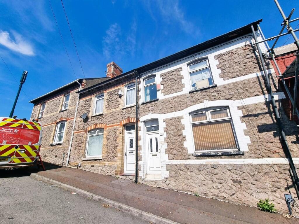 Property main image