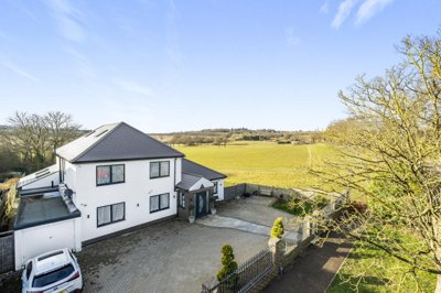 Property on Edgwarebury Lane, HA8 8QL