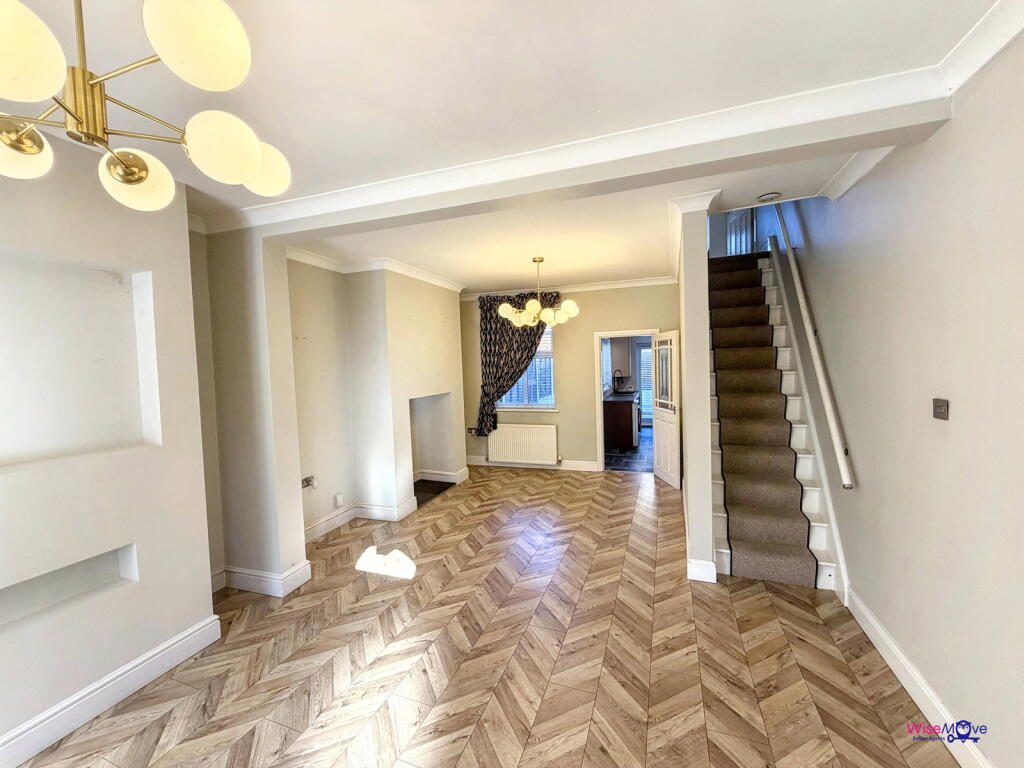 Terraced House