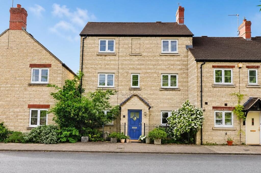 Terraced House