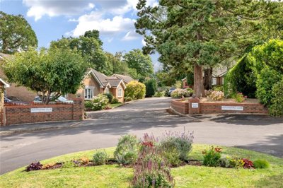 Property on Huntingford Close, GU26 6SB