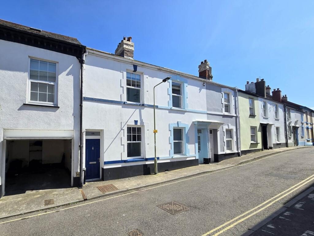 Terraced House