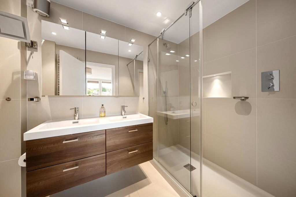 Thumbnail 49