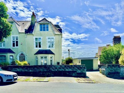 Property on Stuart Road, PL1 5LH