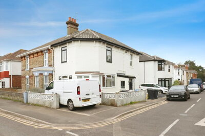 Property on Tamworth Road, BH7 6JG