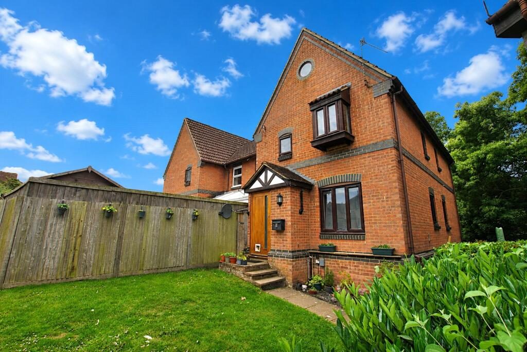 Property main image