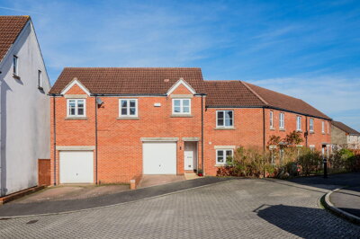 Property on Blackcurrant Drive, BS41 9FP