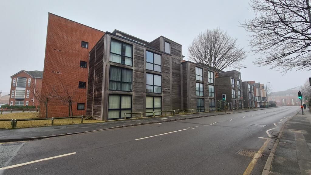 Property main image
