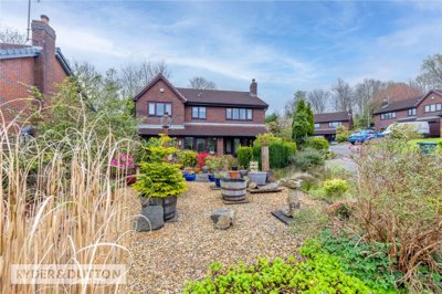 Property on Jubilee Close, BB4 4RN