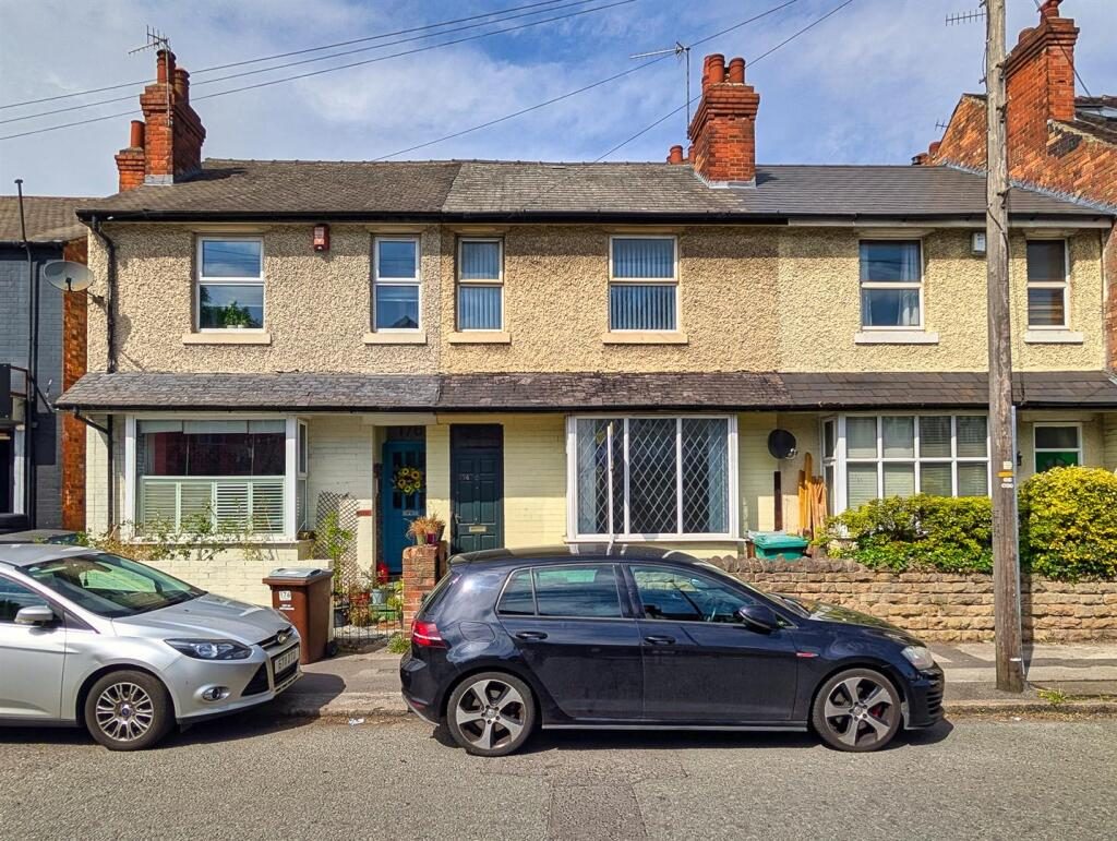 Property main image