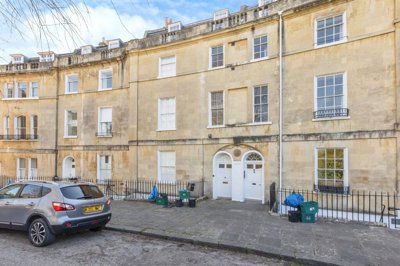 Property on Widcombe Crescent, BA2 6AH