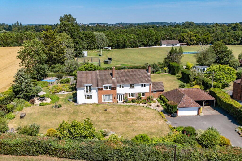 Property main image
