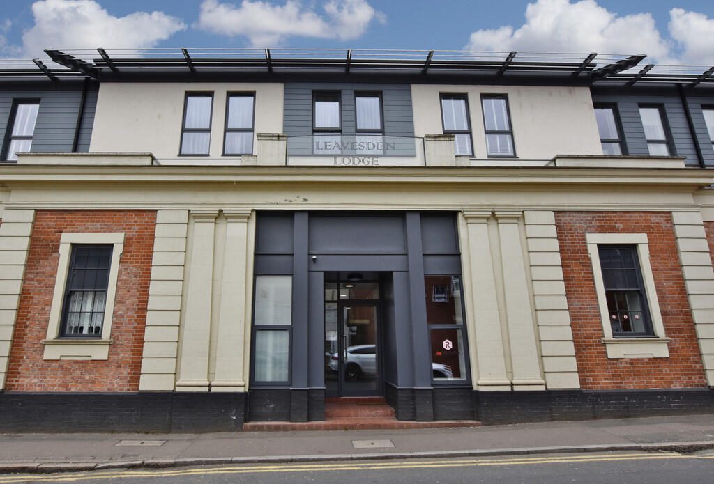 Property main image
