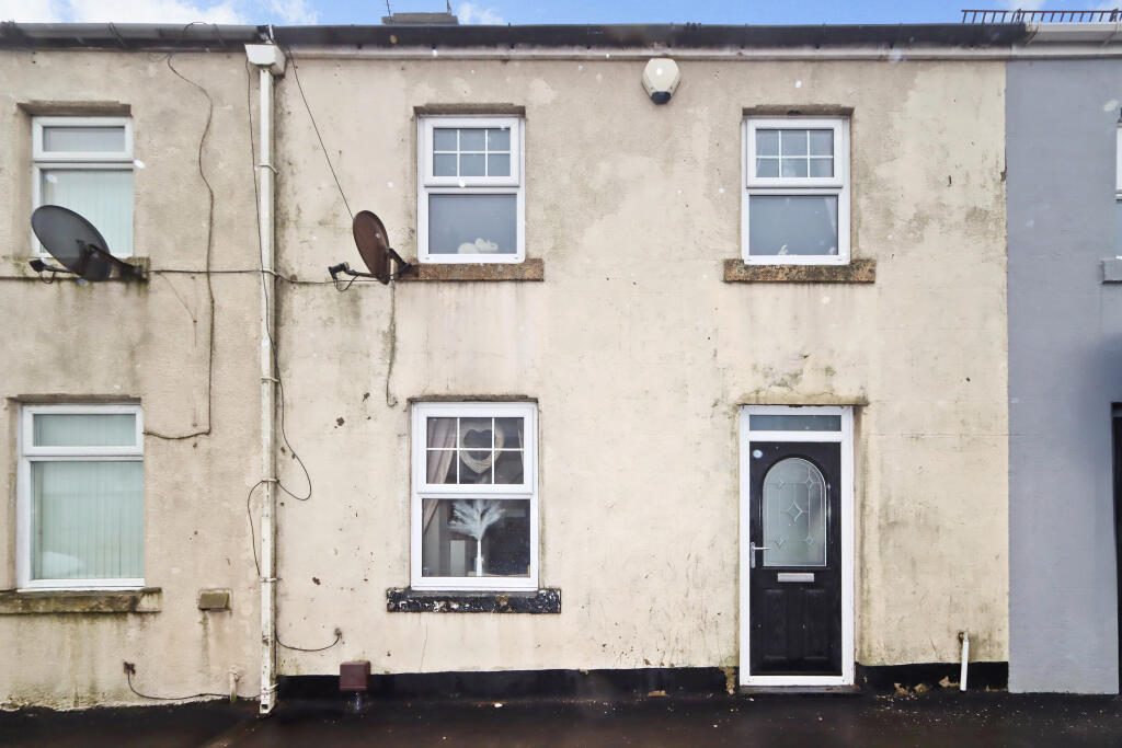 Terraced House