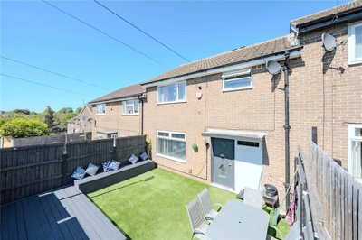 Property on Gamble Hill Chase, LS13 4SY