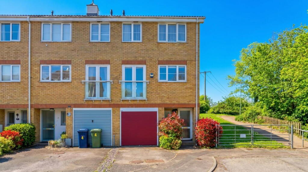 Property main image