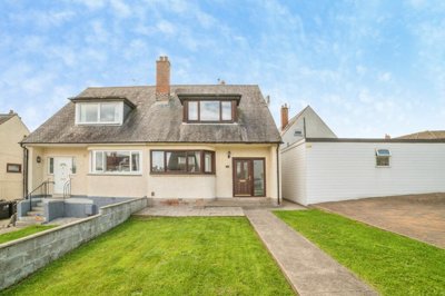 Property on Fernie Brae, AB11 8GA