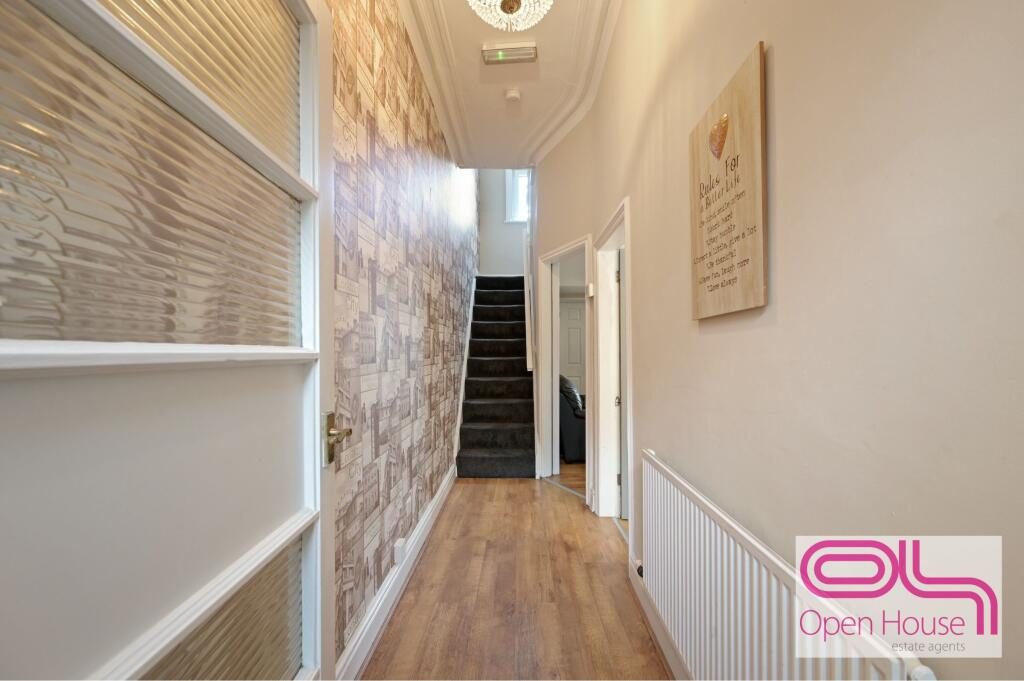 Terraced House