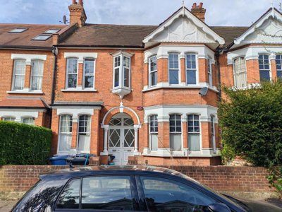 Property on Woodgrange Avenue, W5 3NY