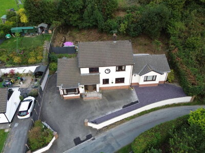 Property on SA33 6BE