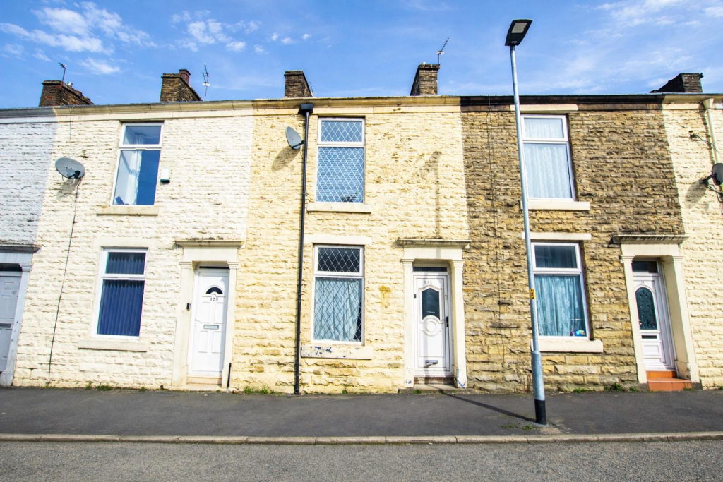 Terraced House