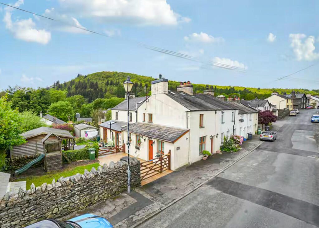Terraced House