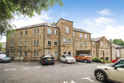 Property on Woodcote Fold, BD22 0QG