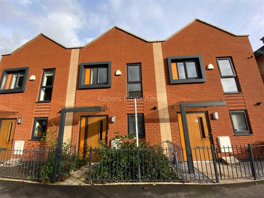 Terraced House