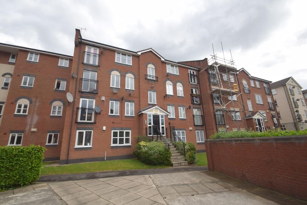 Property main image