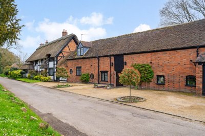 Property on Church Lane, CV35 8ES